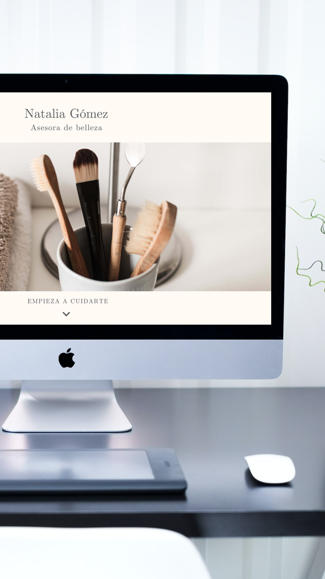 Diseño PAGINA WEB PORTFOLIO KARÊ (2)